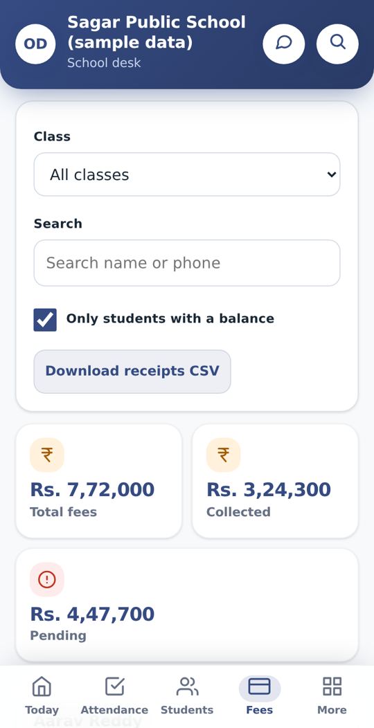 Fees screen with total, collected and pending amounts